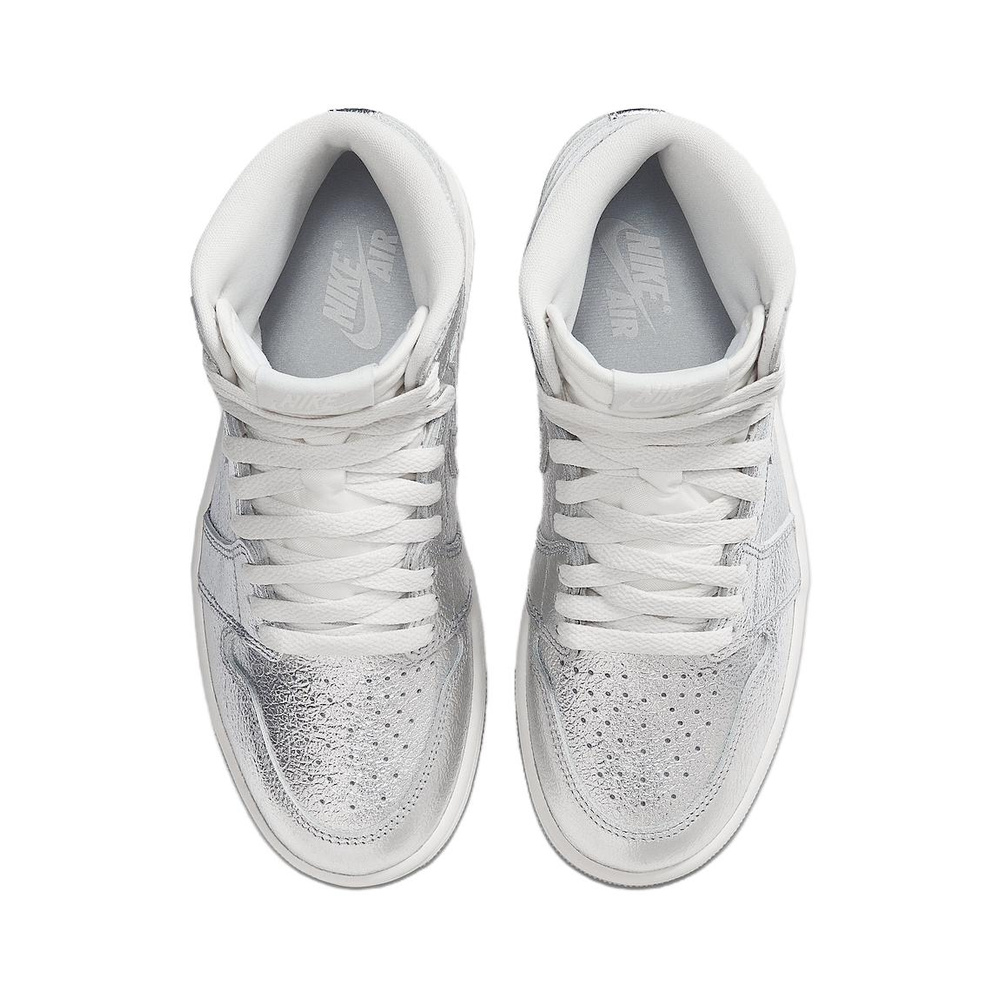 Air Jordan 1 'Dark Smoke Grey / White / Football Grey / Aluminum' Женские