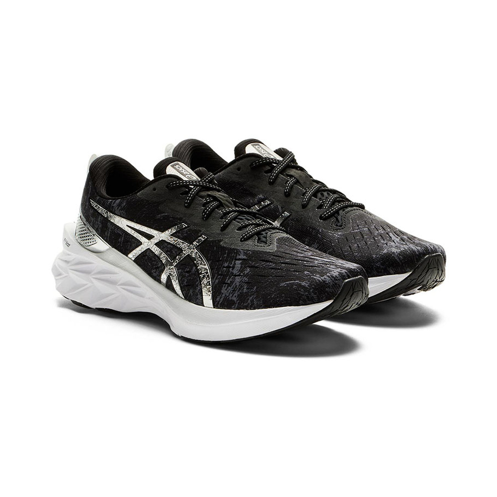 ASICS Novablast 'Black' Мужские