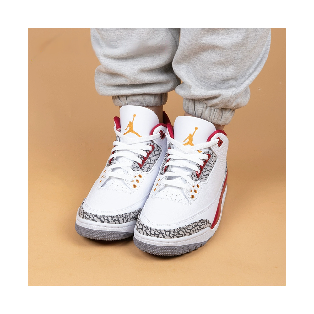 Air Jordan 3 'Summit White / Black / Pure Platinum' Унисекс