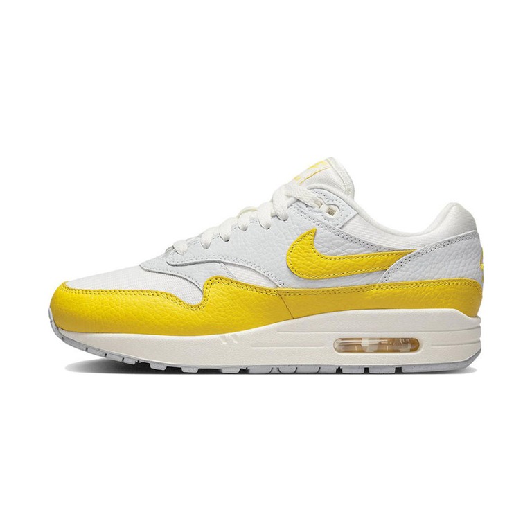 Nike Air Max 'Black / Hyper Crimson / White / Chrome' Женские