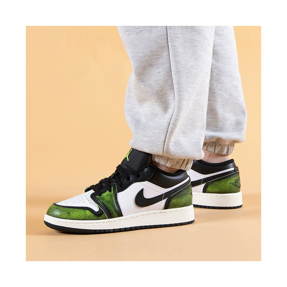 Air Jordan 1 Low 'Black / Dark Smoke Grey' Унисекс