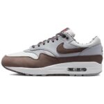 Dark Grey Heather / Light Smoke Grey / White