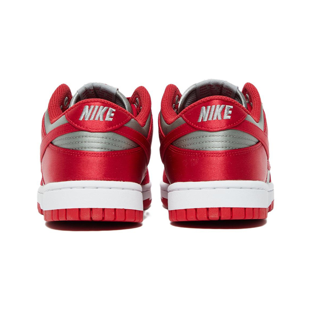 Nike Dunk 'Black / Hyper Crimson / White / Chrome' Женские