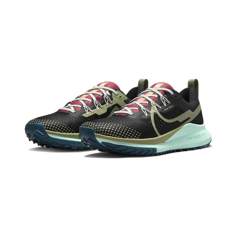 Nike Pegasus Trail 'Black / Dark Smoke Grey' Женские