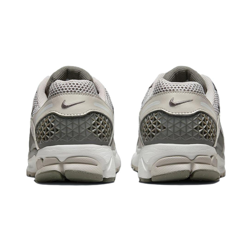 Nike Zoom Vomero 5 'Black / Cool Grey / Metallic Dark Grey / White' Мужские