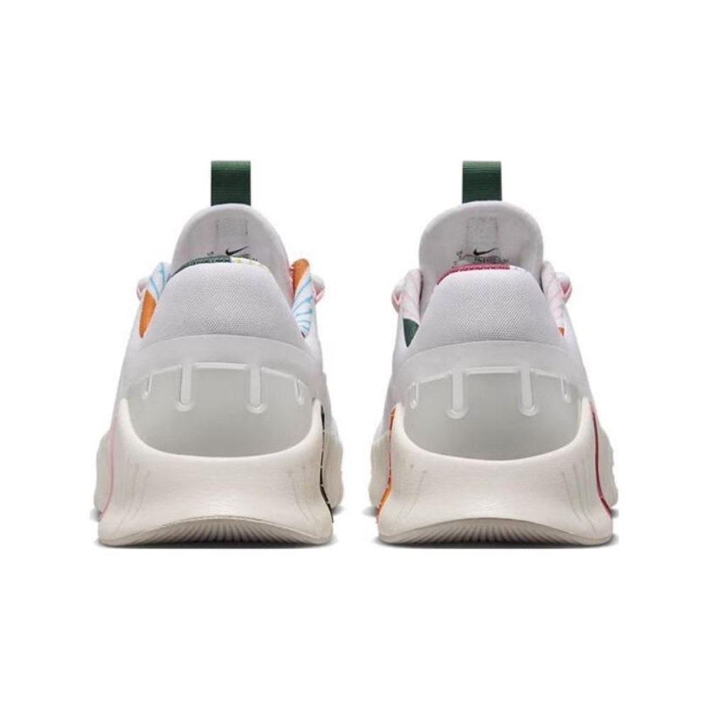 Nike Free Metcon 5 'Summit White / White / Photon Dust / Metallic Silver' Женские