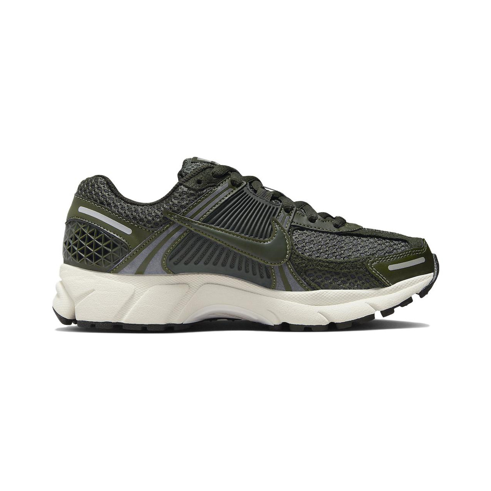 Nike Zoom Vomero 5 'Fir / Sail' Женские