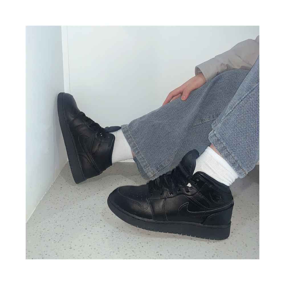 Air Jordan 1 Mid 'Black' Унисекс