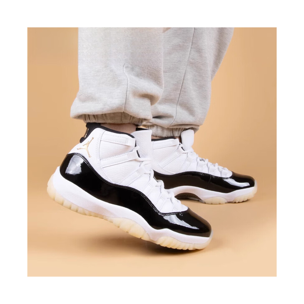 Air Jordan 11 'Pure Platinum / Mineral Slate' Унисекс