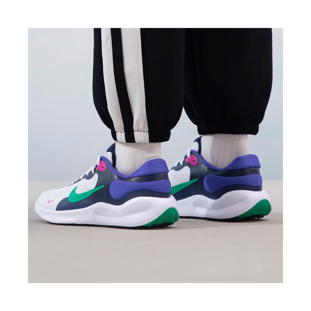 Nike Revolution 7 'Black' Унисекс