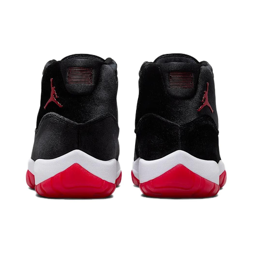 Air Jordan 11 'Black' Женские