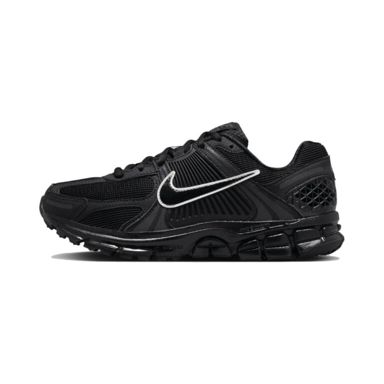 Nike Zoom Vomero 5 'Black / Hyper Crimson / White / Chrome' Мужские