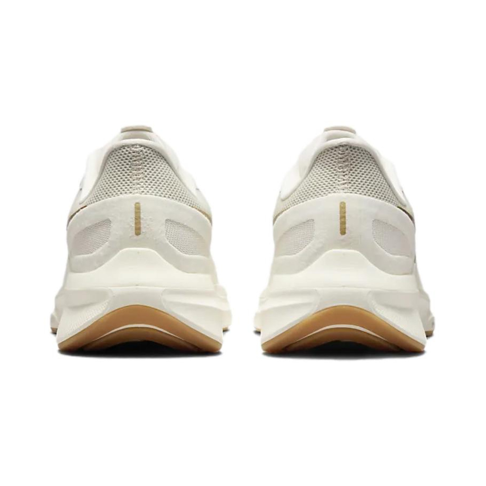 Nike Structure 'White / Black / White' Женские