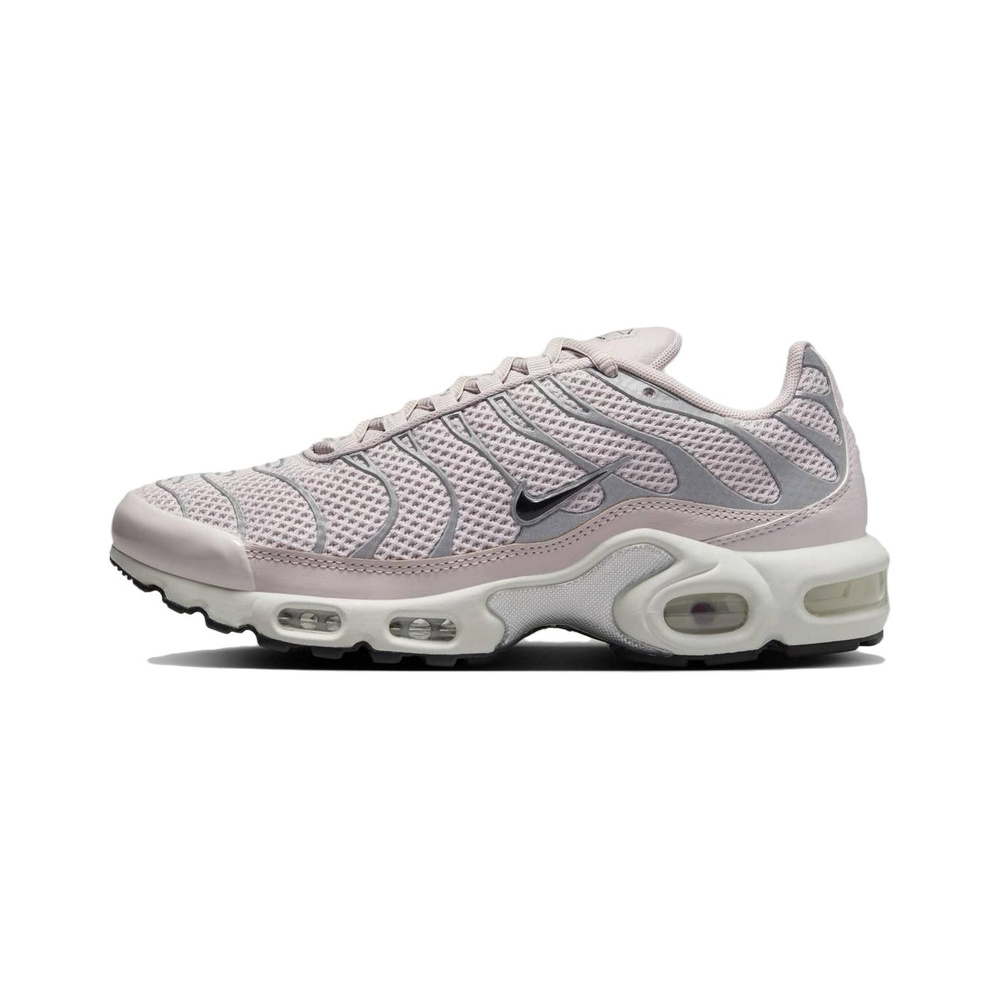 Nike Air Max Plus 'Black / Hyper Crimson / White / Chrome' Женские