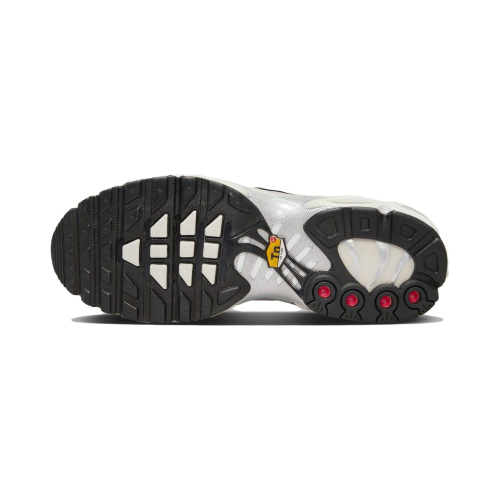 Nike Air Max Plus 'Black / Hyper Crimson / White / Chrome' Женские