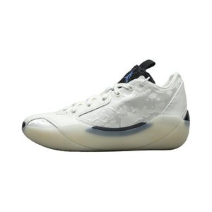 White / Grey Fog / Iron Grey / Metallic Silver
