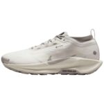 White / Wolf Grey