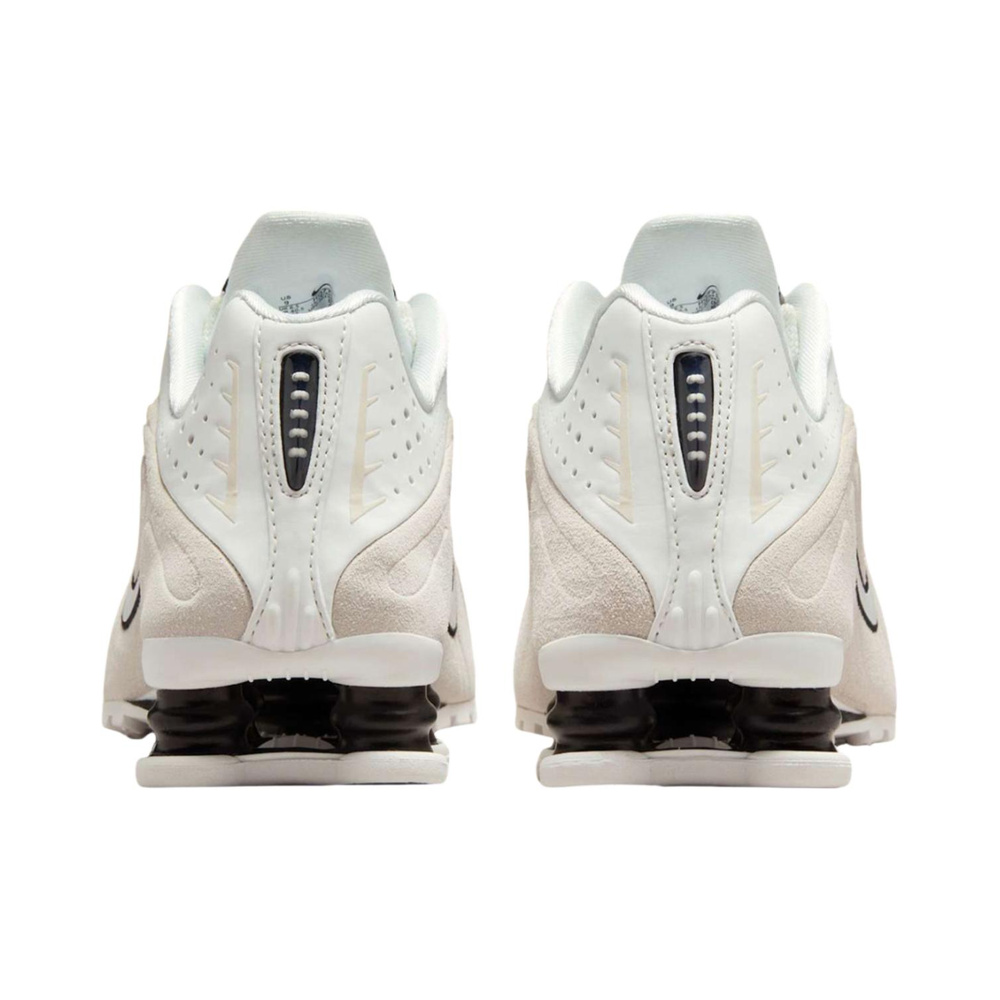 Nike Shox R4 'Summit White / Light Orewood Brown / Black' Женские