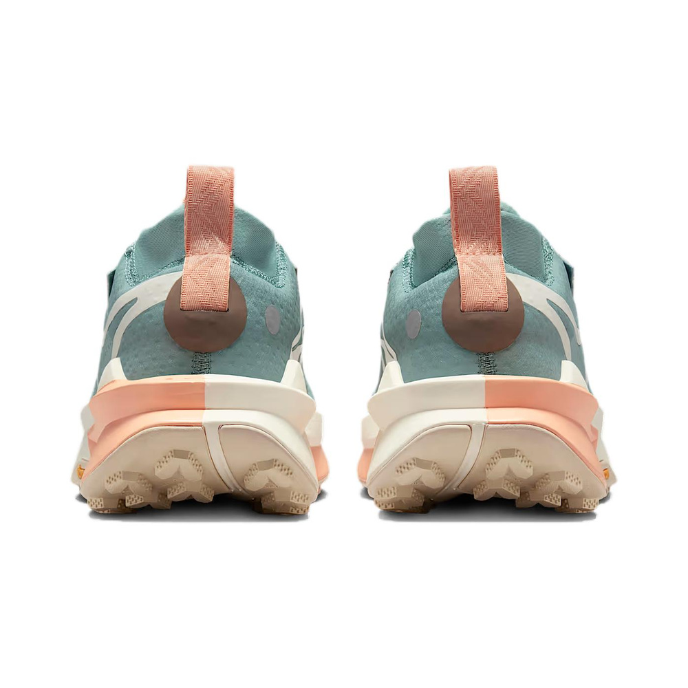 Nike Zegama 2 'Particle Grey / Flat Pewter / Platinum Tint / Light Smoke Grey' Женские
