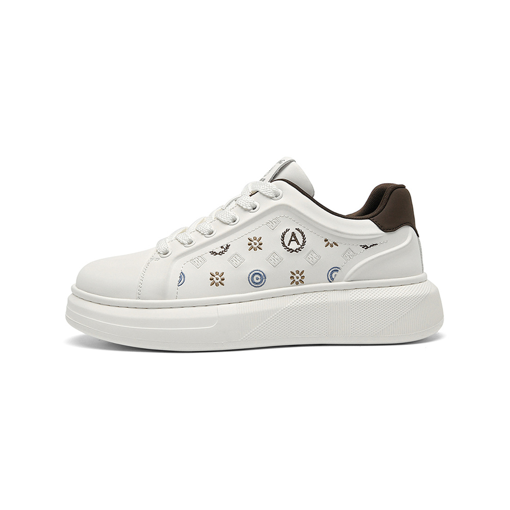 Pure Platinum / White