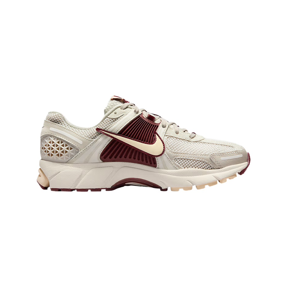 Nike Vomero 'Black / Medium Ash / Dark Pewter / White' Женские