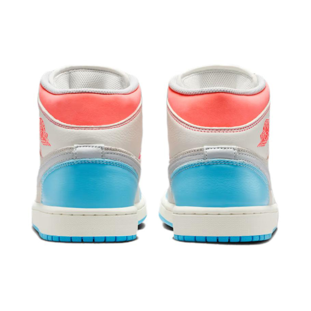 Air Jordan 1 Mid 'Light Khaki / White' Женские
