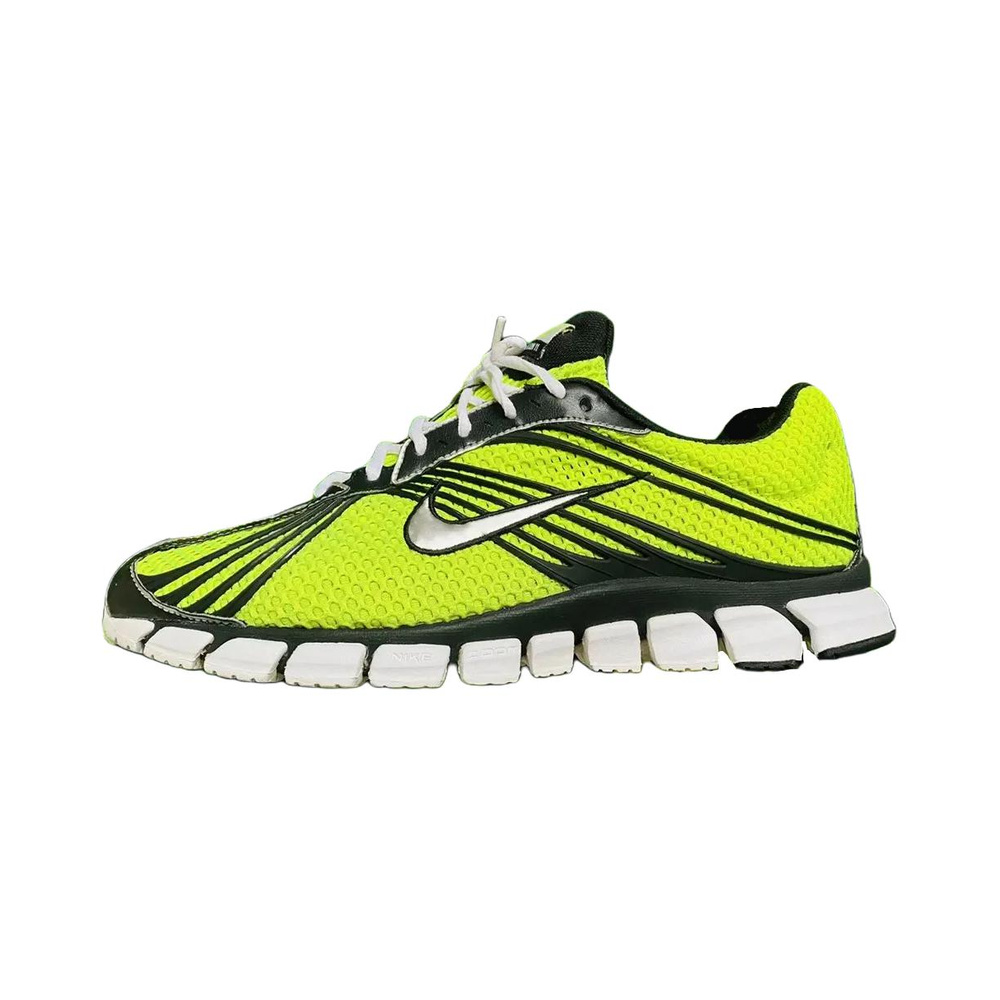 Volt / Black / Light Smoke Grey / Metallic Silver
