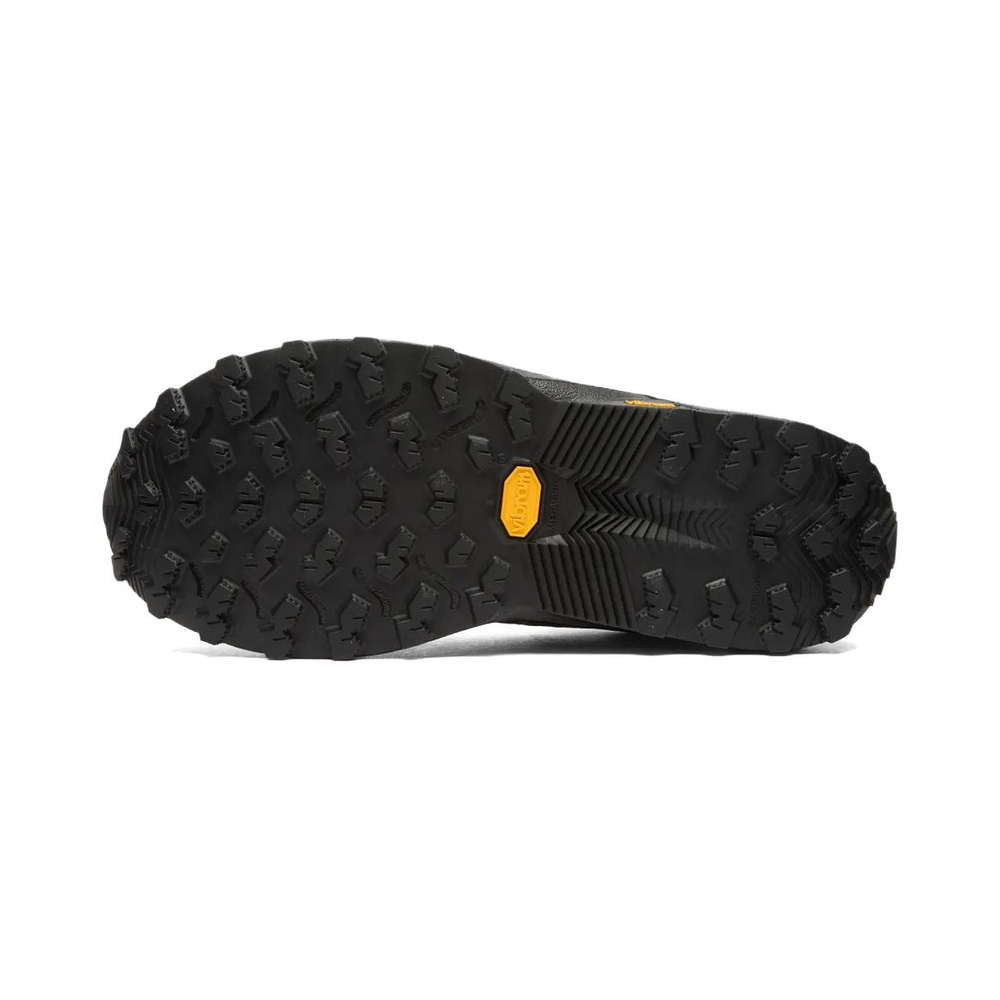 New Balance FuelCell Rebel v5 'Black' Мужские