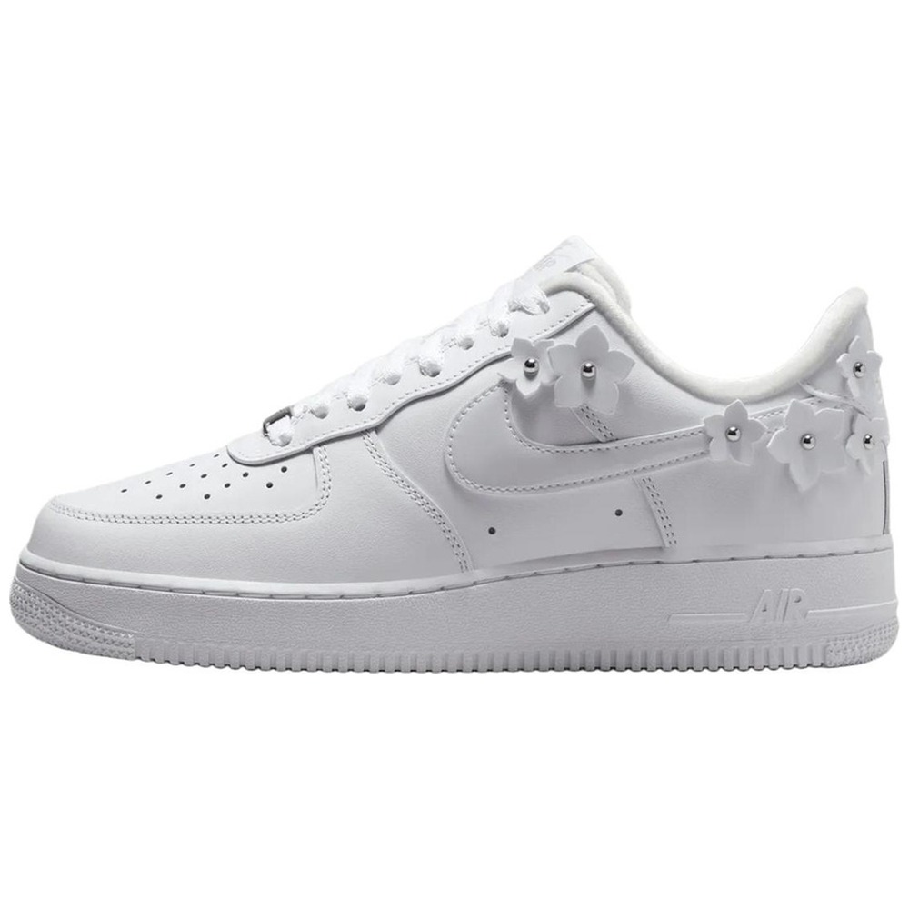 White / Wolf Grey / Metallic Silver / White