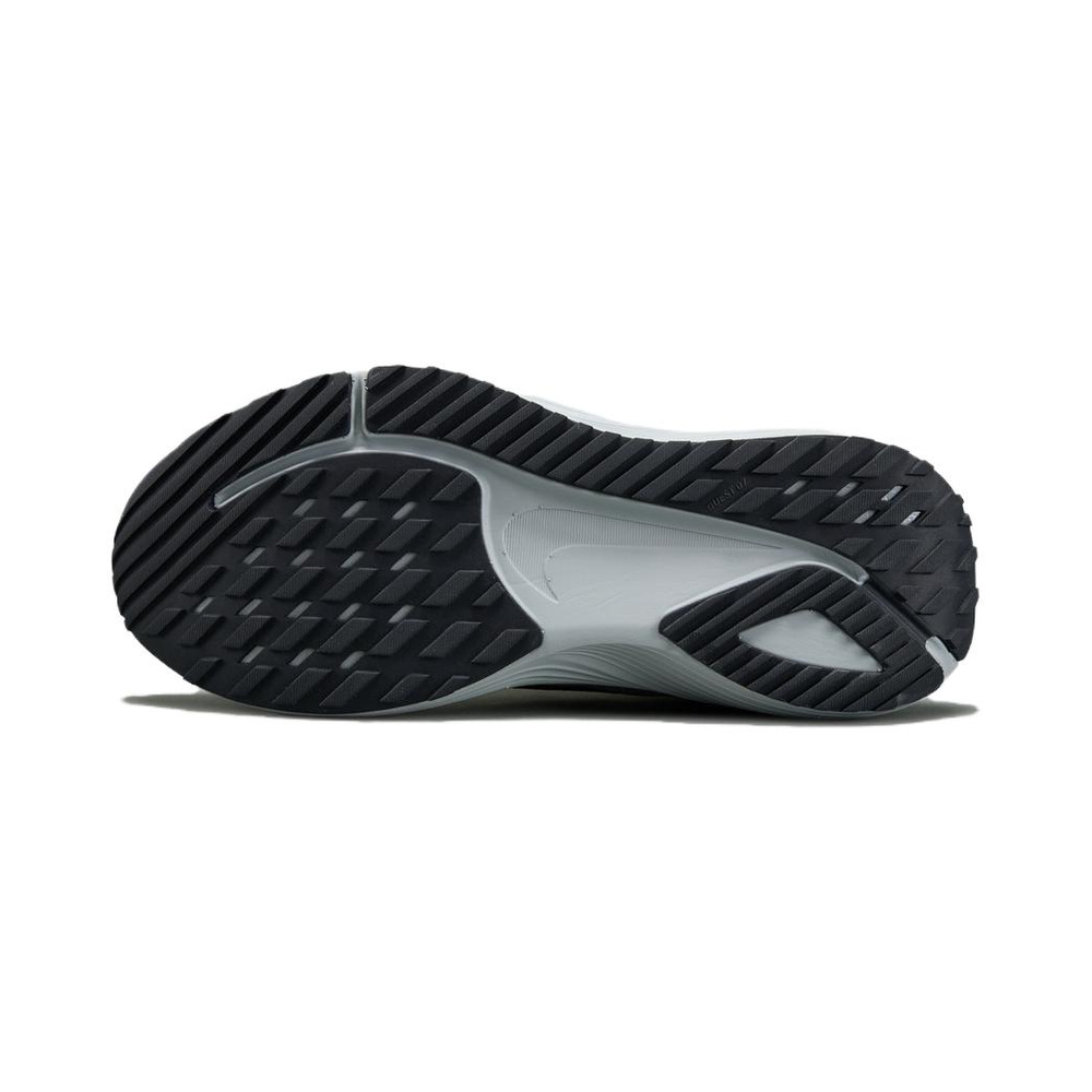 Nike Quest 7 'White / Bright Crimson / Hyper Violet / Obsidian' Мужские