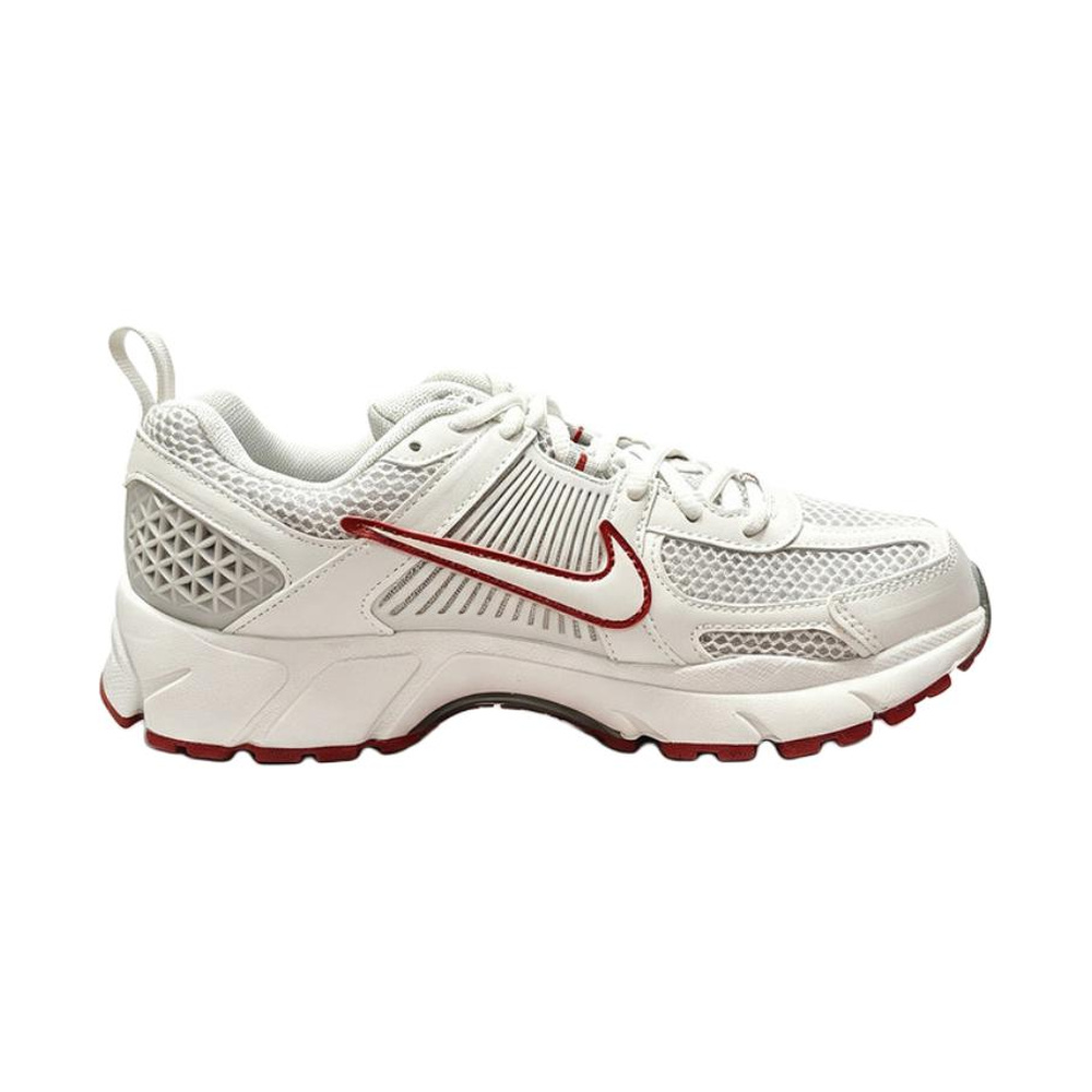Nike Vomero 'Photon Dust / Pink Foam / Medium Soft Pink / Metallic Silver' Унисекс