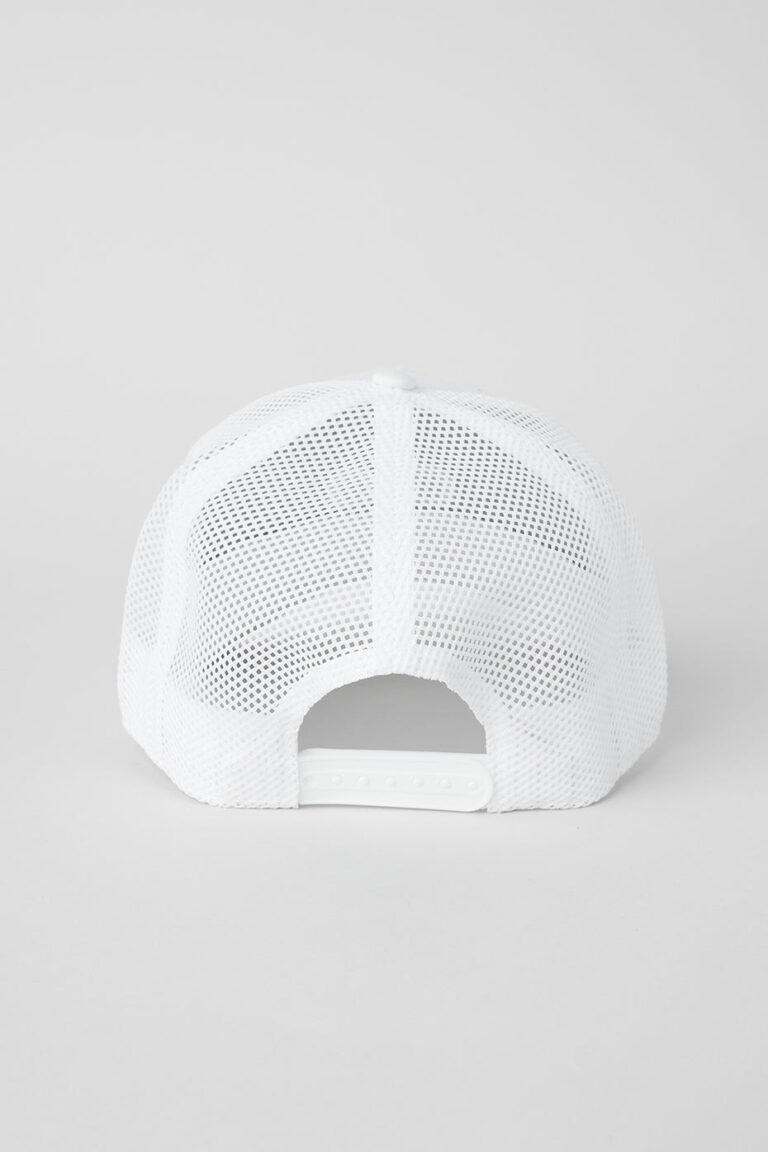 Кепка Alo Yoga District Trucker Hat «White» Унисекс