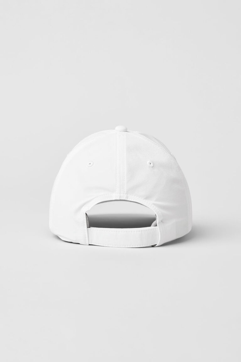 Кепка Alo Yoga Performance Off-Duty Cap «White» Унисекс