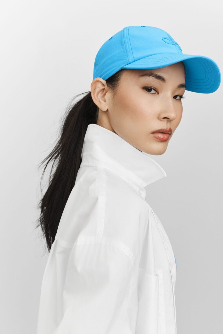 Кепка Alo Yoga Performance Off-Duty Cap «Azure Blue» Унисекс