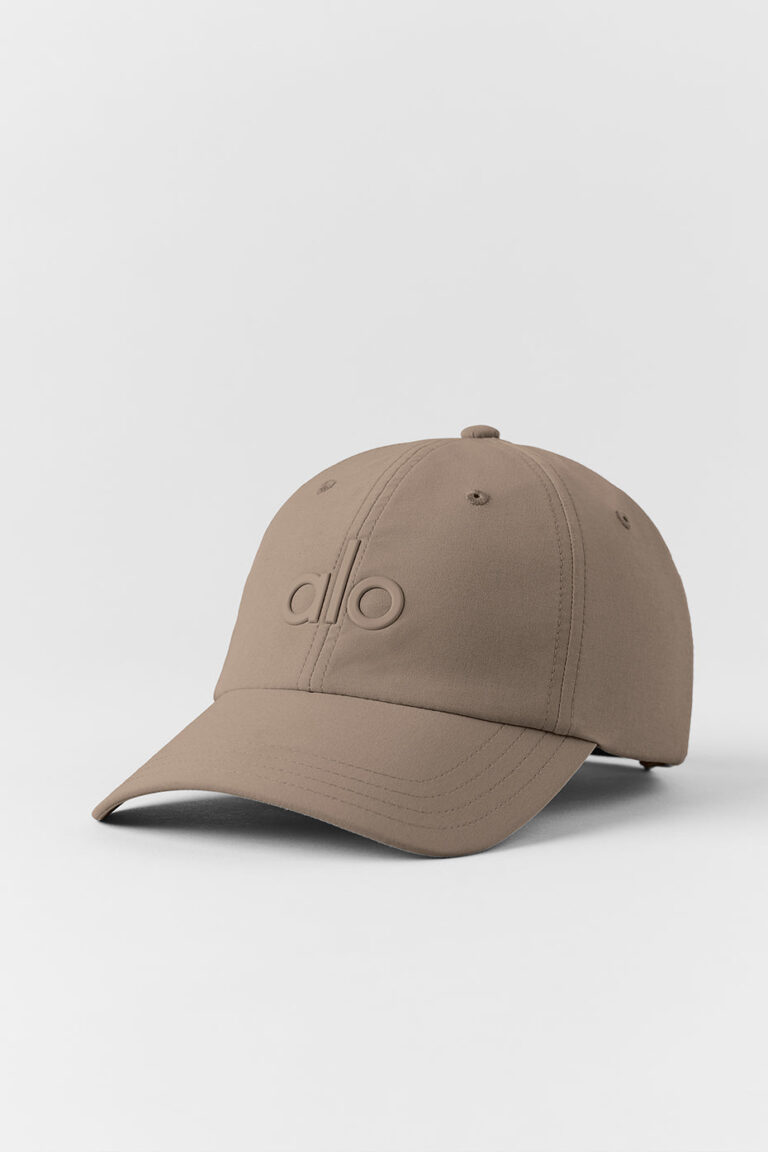 Кепка Alo Yoga Performance Off-Duty Cap «Gravel» Унисекс