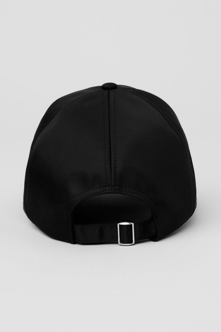 Кепка Alo Yoga Satin Off-Duty Cap «Black» Унисекс