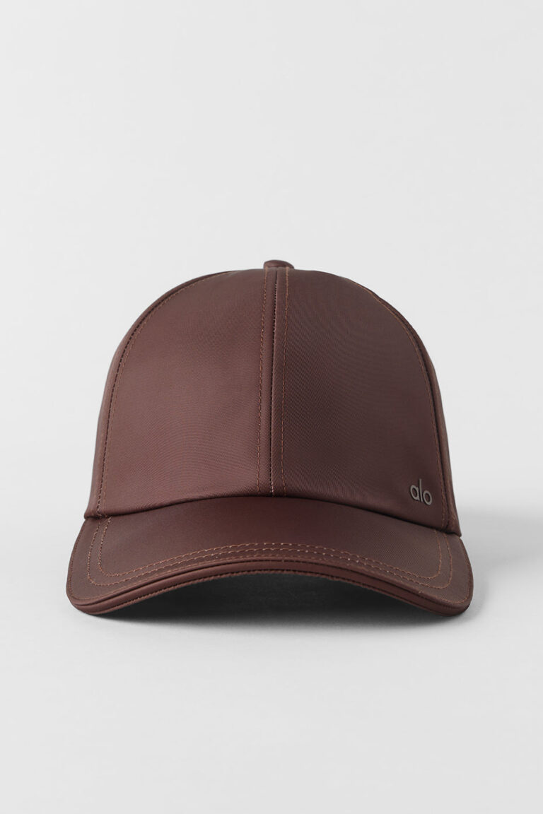 Кепка Alo Yoga Satin Off-Duty Cap «Brownstone» Унисекс