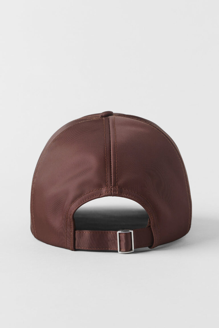 Кепка Alo Yoga Satin Off-Duty Cap «Brownstone» Унисекс