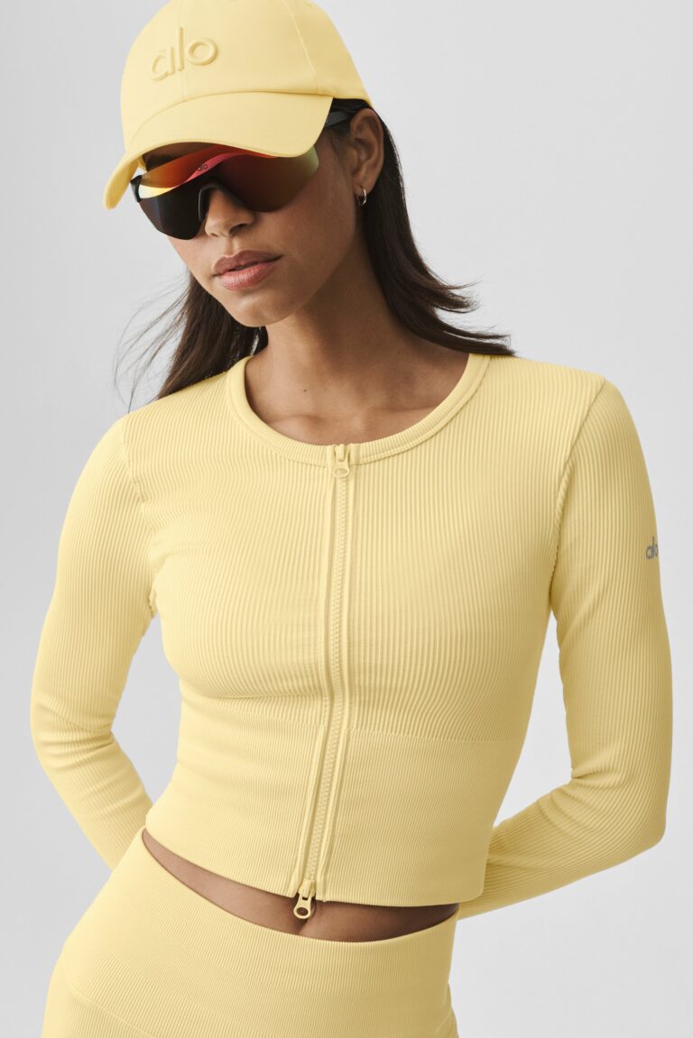 Кепка Alo Yoga Off-Duty Cap «Warm Butter» Унисекс