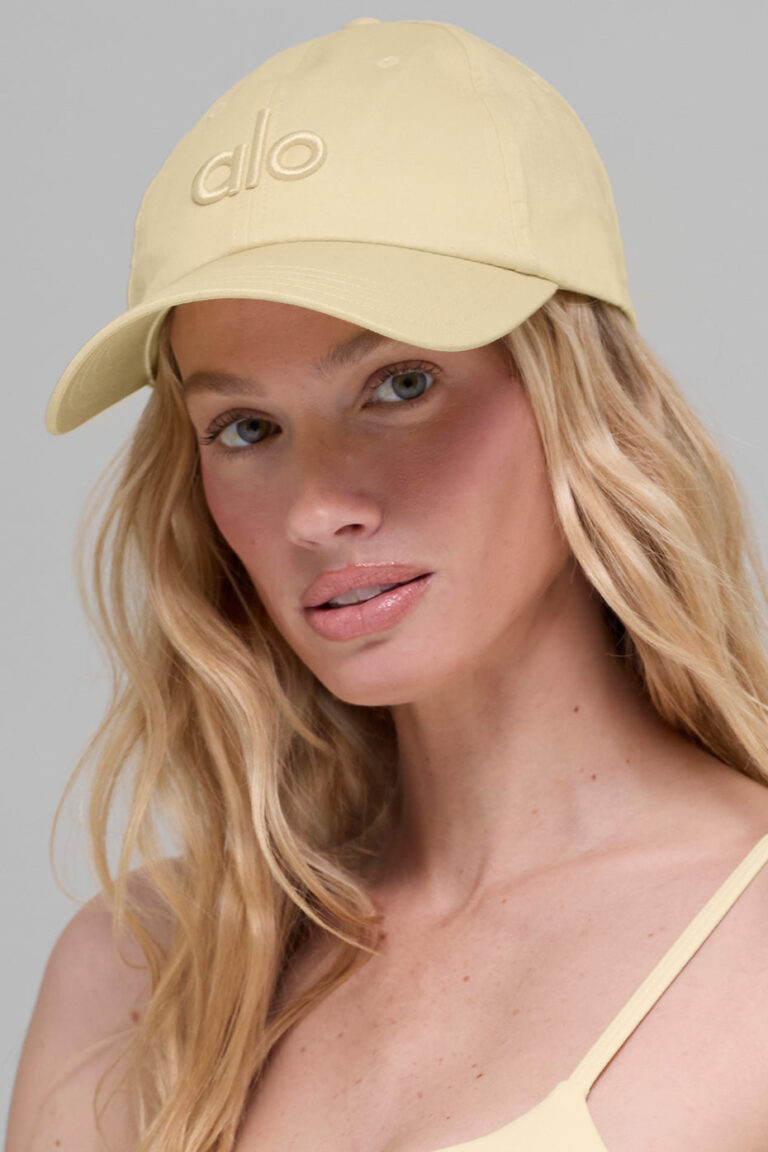 Кепка Alo Yoga Off-Duty Cap «Candlelight Yellow» Унисекс