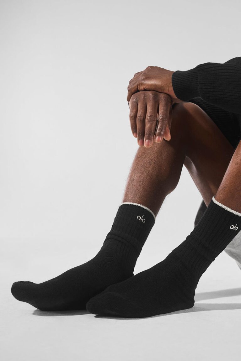 Носки Alo Yoga Unisex Wool Cashmere Light Frosted Sock «Black» Унисекс