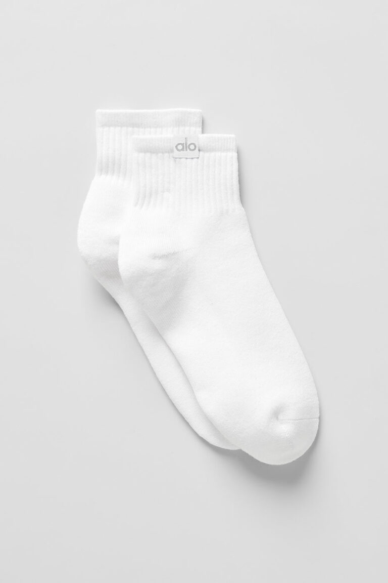 Носки Alo Yoga Quarter Crew Street Sock «White» Унисекс