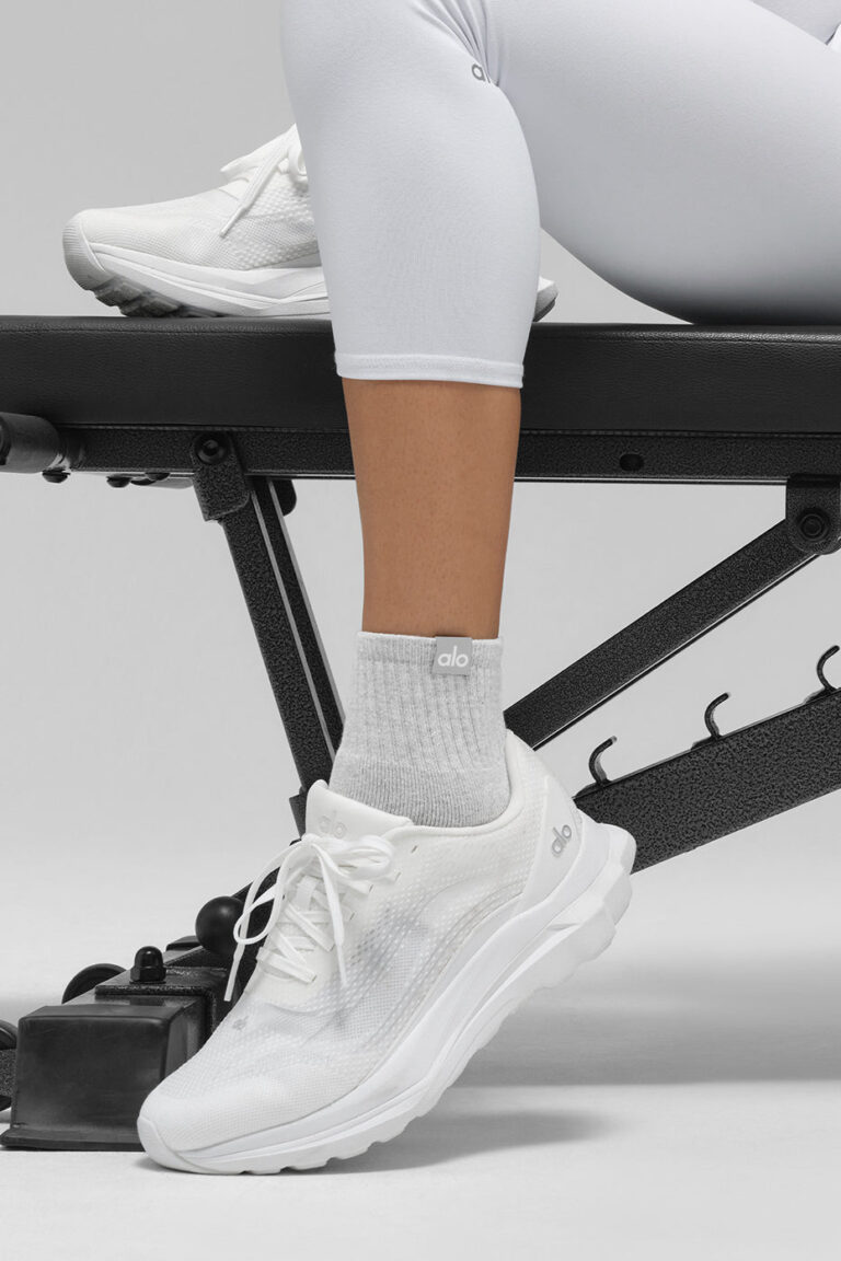 Носки Alo Yoga Quarter Crew Street Sock «Athletic Grey» Унисекс