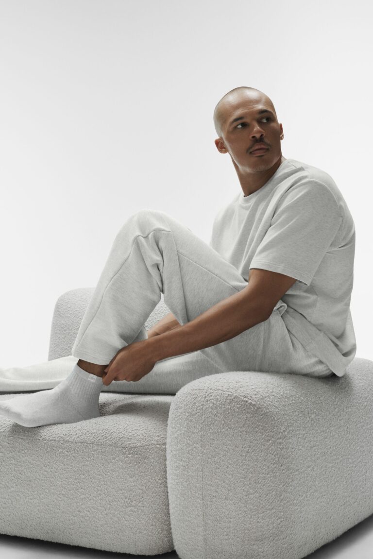 Носки Alo Yoga Quarter Crew Street Sock «White Heather» Унисекс