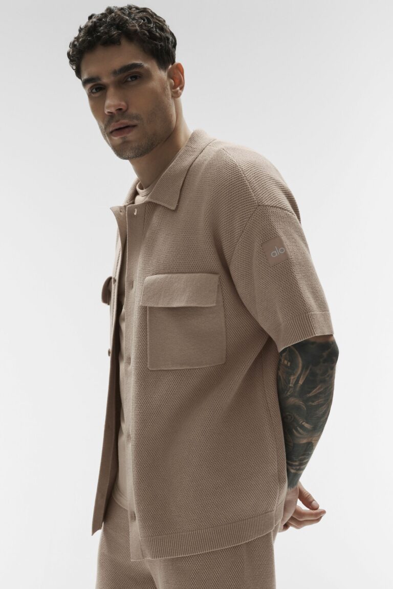 Рубашка Alo Yoga Sports Club Sweater Knit Short Sleeve Button Up «Gravel» Мужская