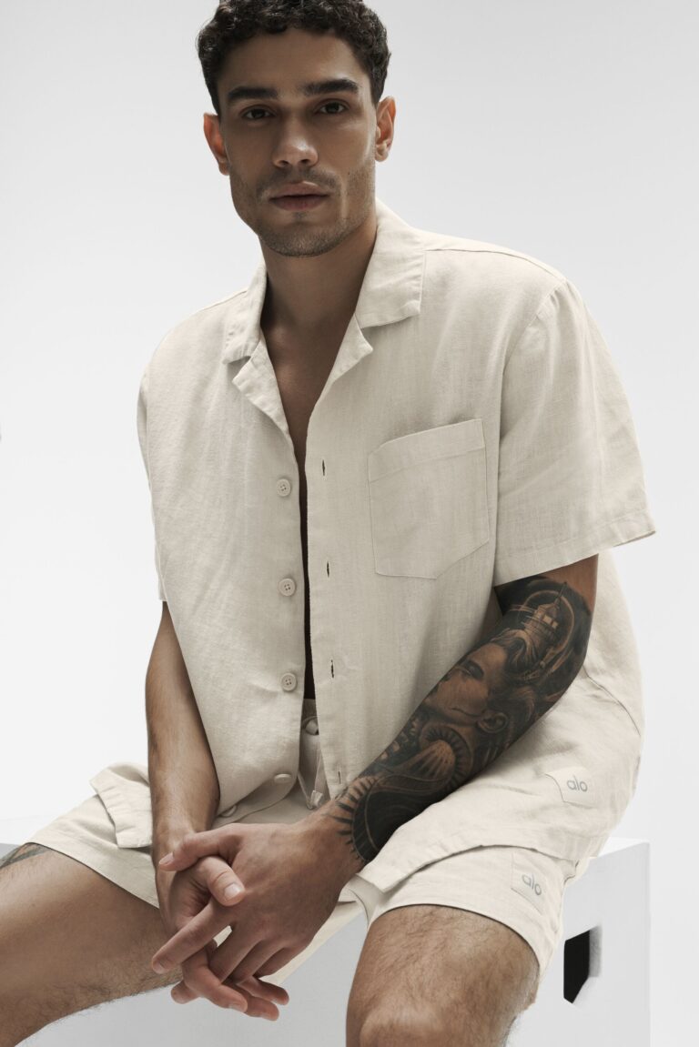 Рубашка Alo Yoga Linen Days Short Sleeve Button Up «Bone» Мужская