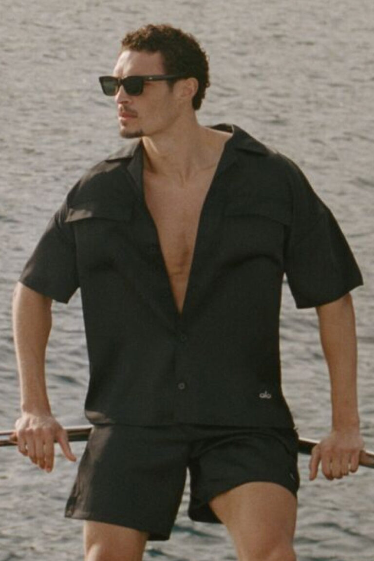 Рубашка Alo Yoga Satin Horizon Short Sleeve Button Up «Black» Мужская
