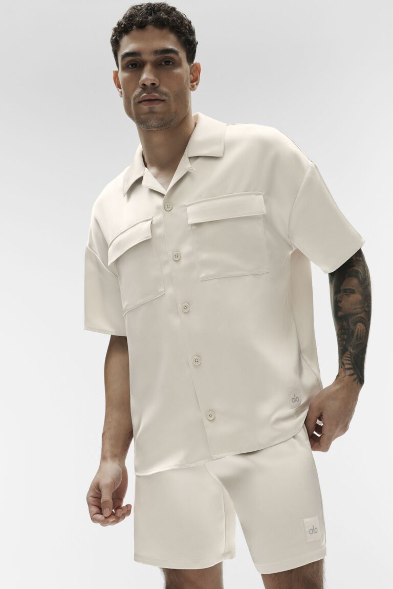 Рубашка Alo Yoga Satin Horizon Short Sleeve Button Up «Bone» Мужская
