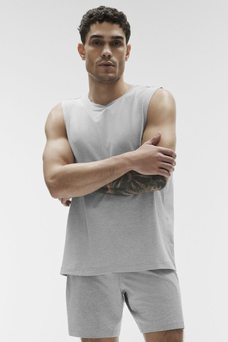 Майка Alo Yoga Conquer Muscle Tank «Athletic Grey» Мужская