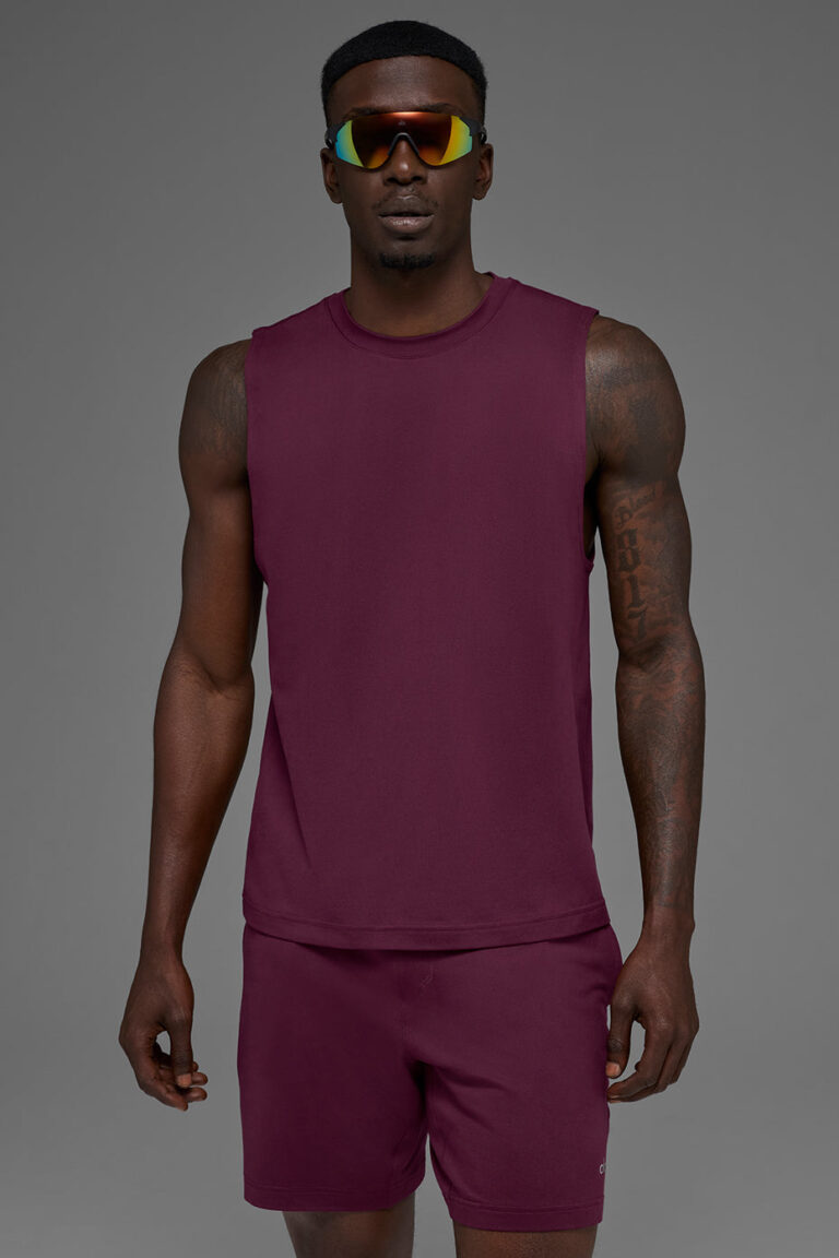 Майка Alo Yoga Conquer Muscle Tank «Burgundy» Мужская
